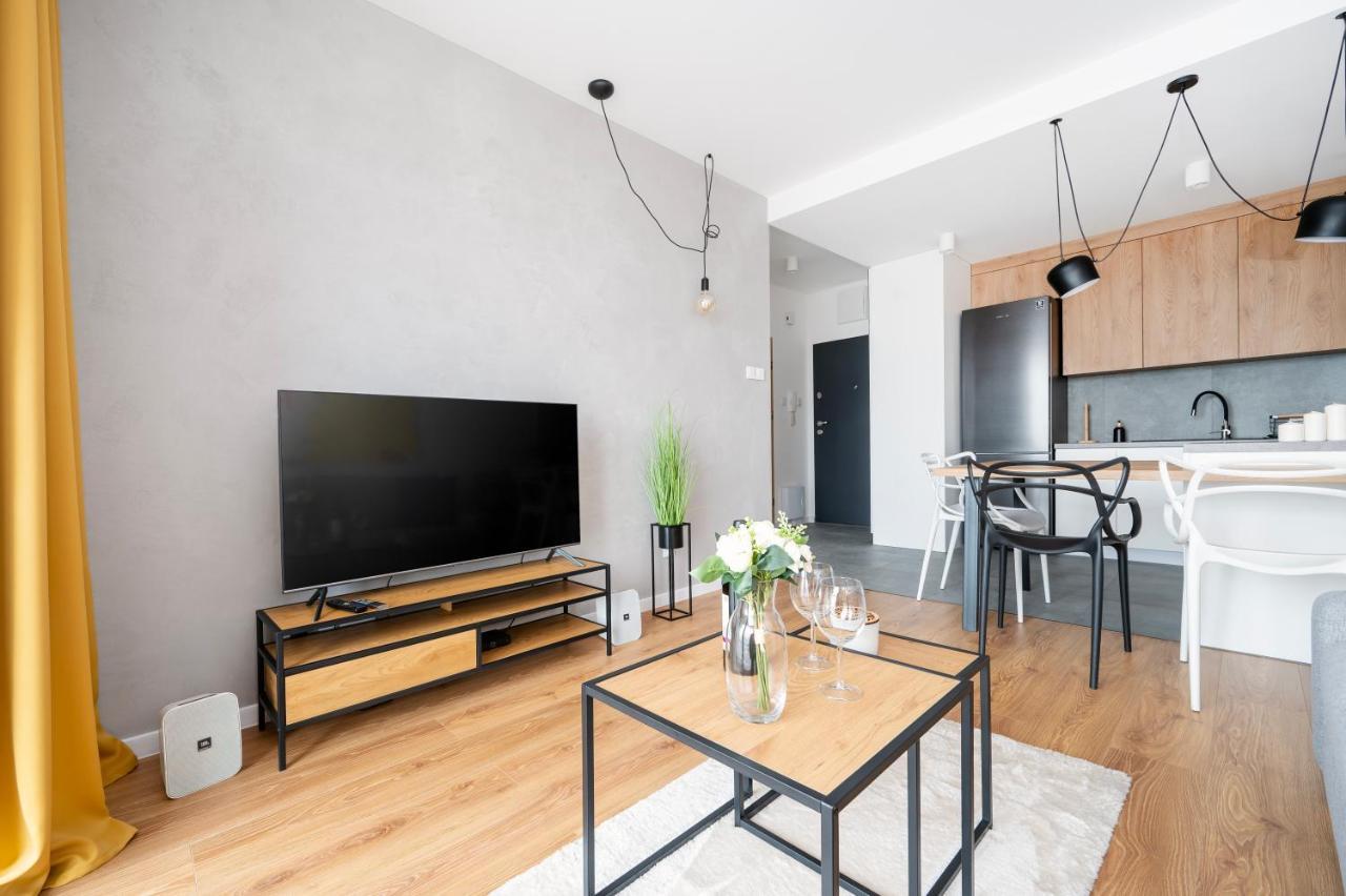 9Th Floor Lodz Manufaktura Apartments With Parking By Rentujemy 외부 사진